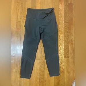 Old Navy Elevate Leggings medium